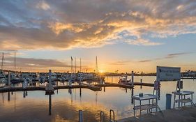 Marina Getaway On The Water!
